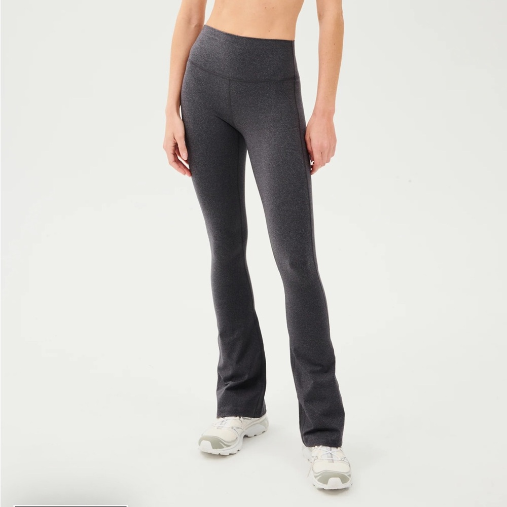 Split 59 Gray Flare Leggings